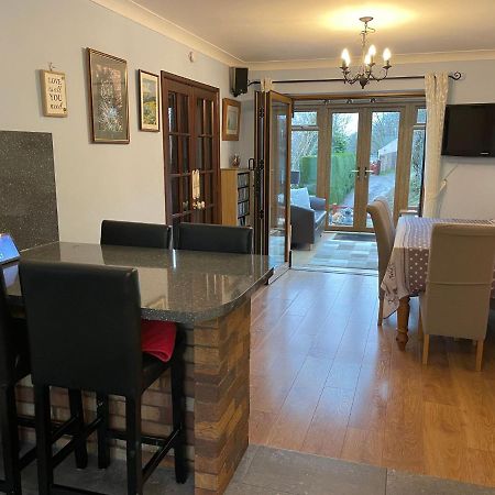Dyffryn Taf - Spacious 3 Bedroom Bungalow Close To Amenities St Clears Esterno foto